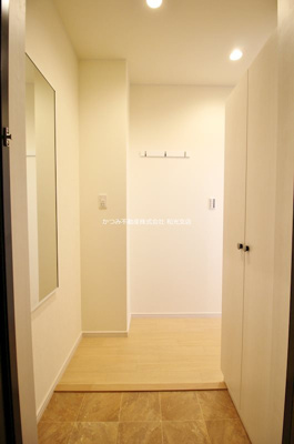【玄関】 | ラシーネ赤塚 | 同物件別号室参考写真