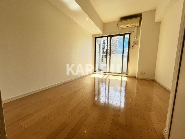 セイワパレス京橋コルティーレの洋室