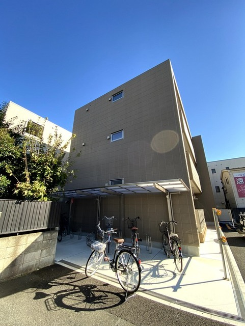 ＷＥＳＴ 上落合の外観|耐震・耐火構造の旭化成へーベルメゾン