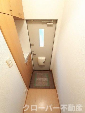 福島コーポラスⅣの玄関