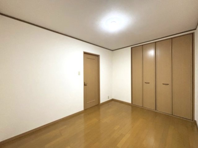 摩耶の家の洋室