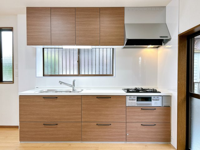 丹波篠山市住吉台の中古一戸建のキッチン