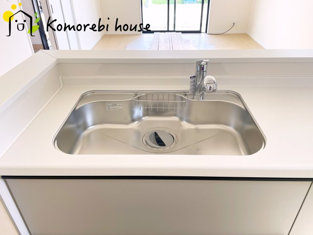 第18上尾市上　新築一戸建て　ハートフルタウン　Aのキッチン|キッチンでお料理をお楽しみください