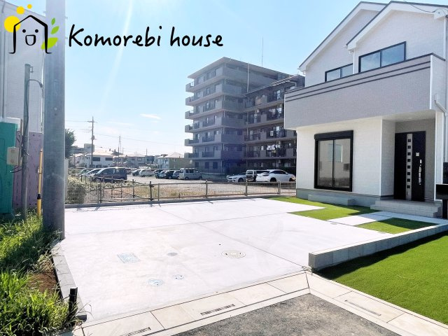 第18上尾市上　新築一戸建て　ハートフルタウン　Aの駐車場|車をお持ちの方に嬉しい駐車場付きの物件です