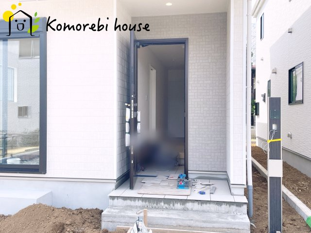 第18上尾市上　新築一戸建て　ハートフルタウン　Aの玄関|玄関です