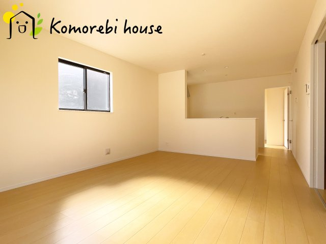第18上尾市上　新築一戸建て　ハートフルタウン　Aの居間・リビング|ゆったり過ごせる居間です
