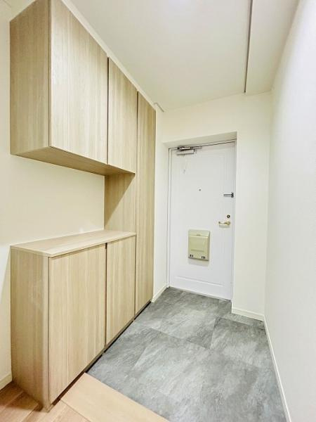 名古屋市天白区植田３丁目の中古マンションの玄関