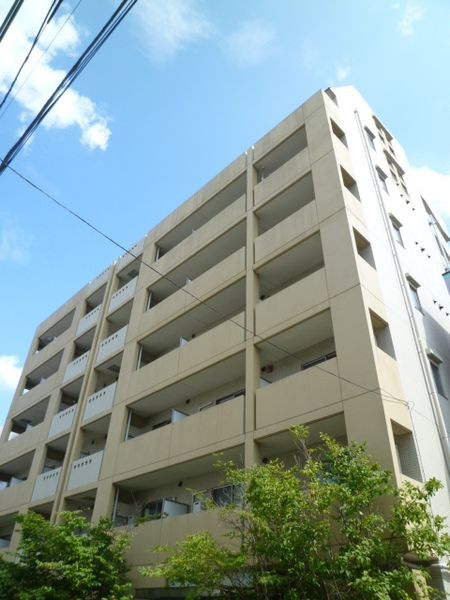 ルネッサ王子の外観