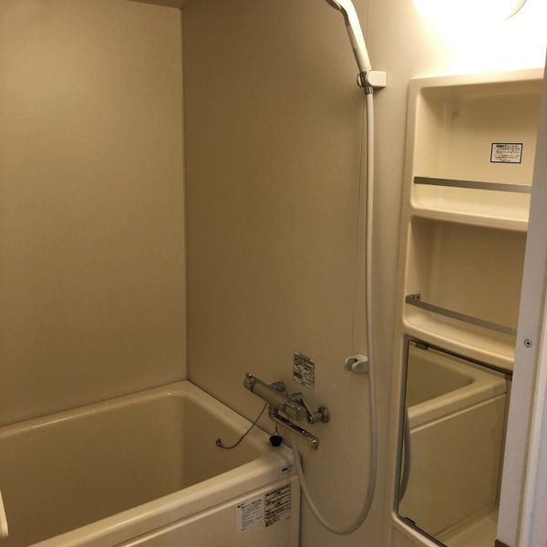 ルネッサ王子の浴室