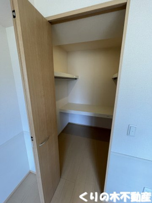 【収納】 | ヴィラージュ B棟 | 反転タイプのお部屋です（現況を優先します）