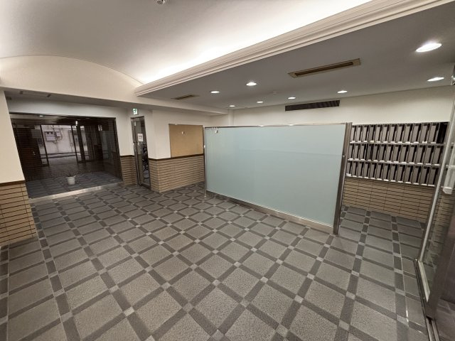 甲南クローバーハウスのロビー