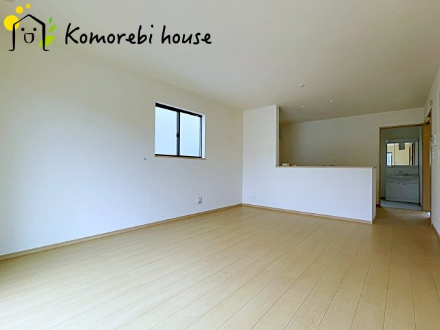第18上尾市上　新築一戸建て　ハートフルタウン　Bの居間・リビング|撮影：'26/07/04