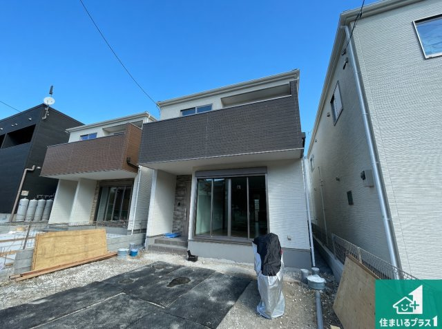 ■高槻市富田町　第1期　新築一戸建ての外観|安心の10年保証！外観を美しく保ち、雨水で汚れを落とします！気になることがありましたら、お気軽にお問い合わせください！