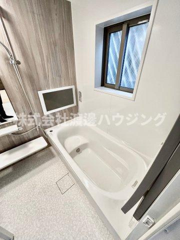 Reメゾン桃谷の浴室