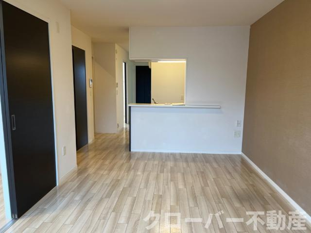 ヴァンルージュⅣの居間・リビング|リビング