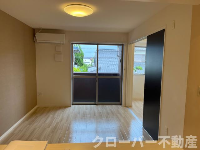 ヴァンルージュⅣの居間・リビング|リビング