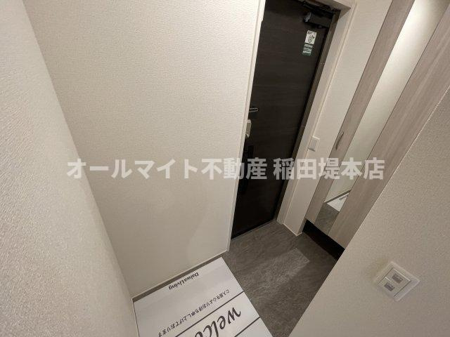 川崎市多摩区登戸新町のアパートの玄関