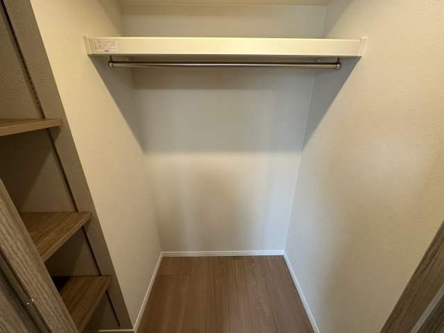 歌敷山ダイヤハイツの収納