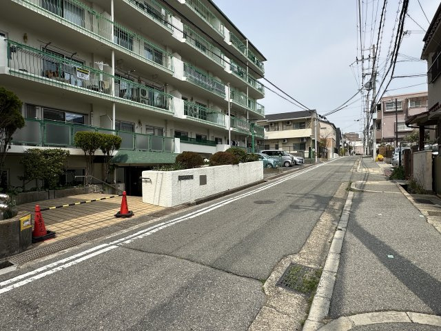 歌敷山ダイヤハイツのその他