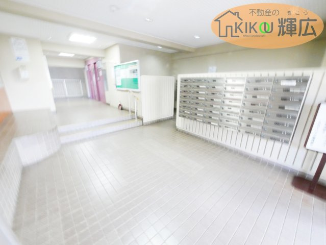 【エントランス】 | 明石土山駅前スカイハイツC棟　3階