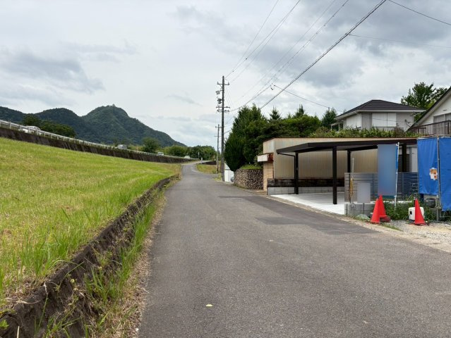リーブルガーデン　岐阜市中川原第3　全1区画分譲の前面道路含む現地写真|「現地（2026年7月13日）撮影」　
■前面道路　
■ヤマダ不動産　株式会社リライフ