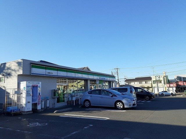 リバーサイド　Ⅱの周辺|ファミリーマート 入間春日町店まで200m