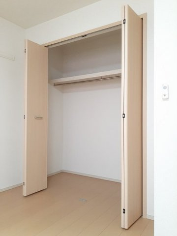 フェリシエの収納|大きなものも収納できそうです