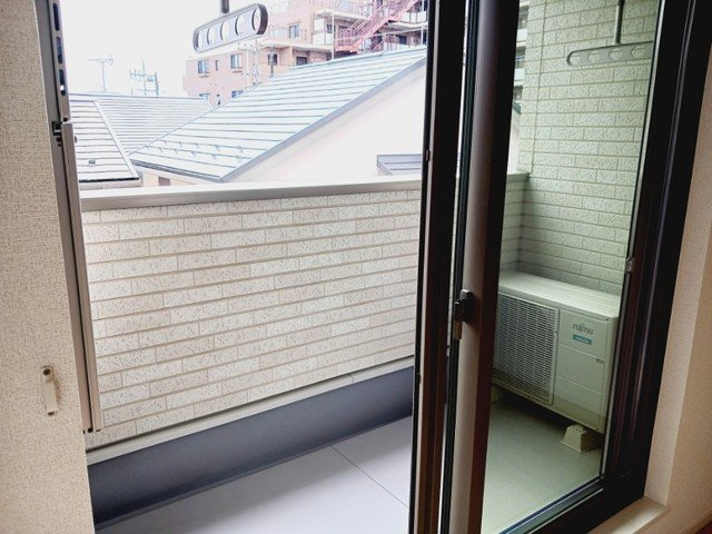 バロンドールのバルコニー|バルコニーからの眺めを楽しみながら食事をしませんか