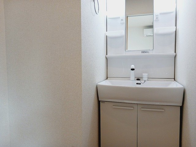 バロンドールの洗面所|忙しい朝には欠かせない洗面所です