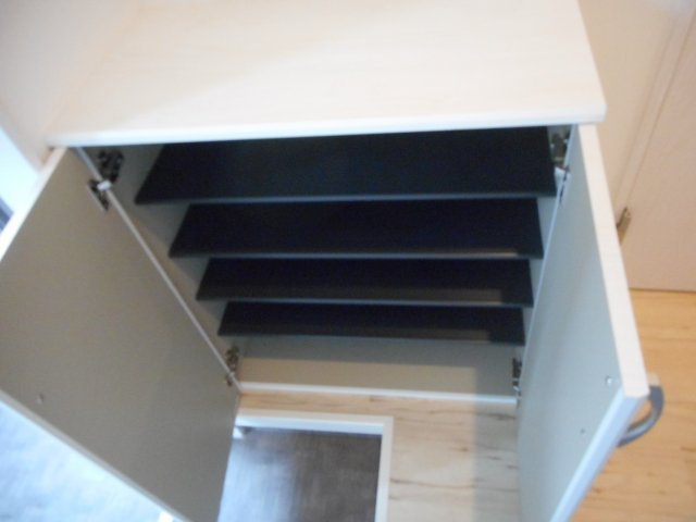 坂戸伊豆の山ハウスの玄関|収納