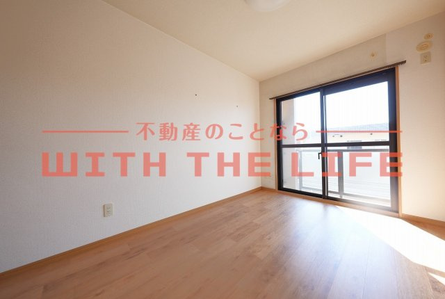 ヒノデカン【キャッシュバック対象物件】の寝室|専用の収納スペースです
