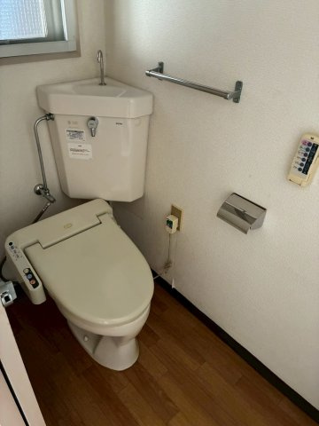 小柴クリーニングマンションのトイレ