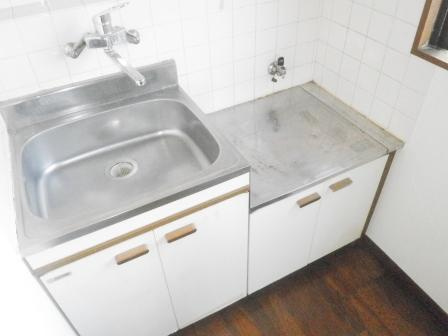 上川ビルのキッチン