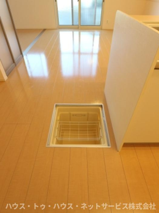 プラシデス　Ａ棟の収納
