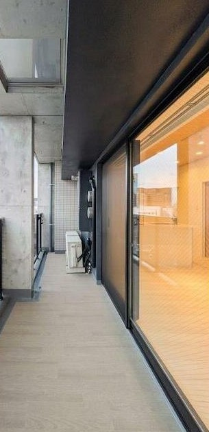 【バルコニー】