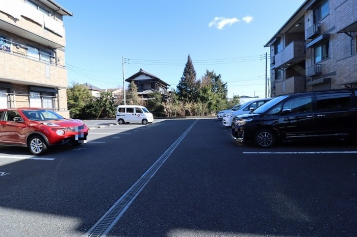 サニーフラット　Ａの駐車場