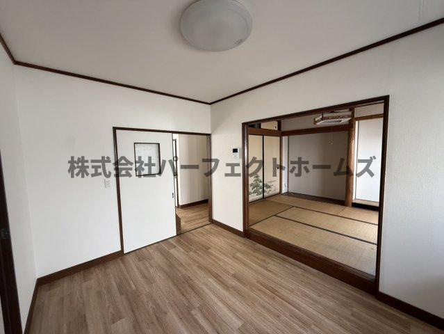高田2丁目戸建　賃貸のキッチン|ダイニングキッチンです