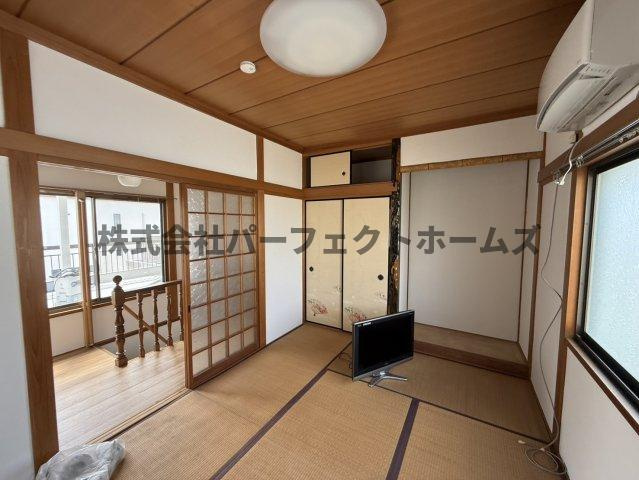 高田2丁目戸建　賃貸の和室|きれいな和室です