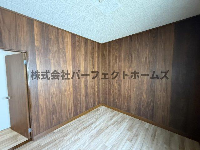 高田2丁目戸建　賃貸の洋室|きれいな洋室です