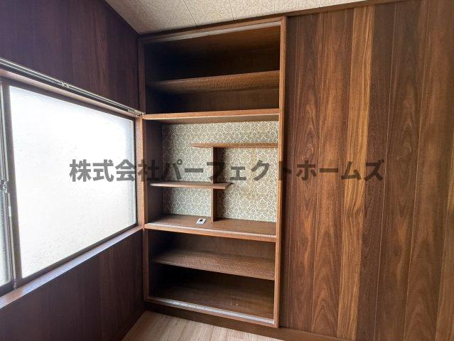 高田2丁目戸建　賃貸の収納|ちょっとした収納スペースも充実しています