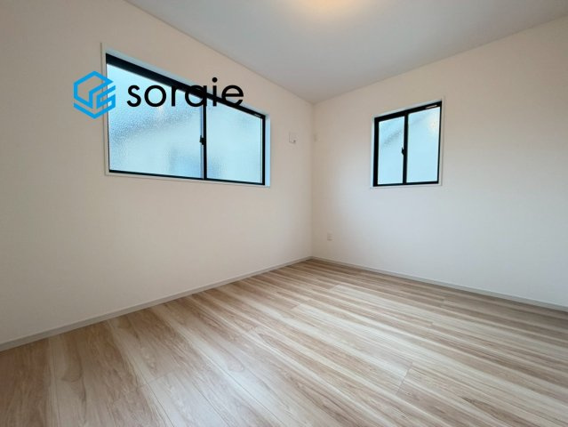 所沢市狭山ヶ丘9期全1棟　中古戸建の洋室|6/25　撮影