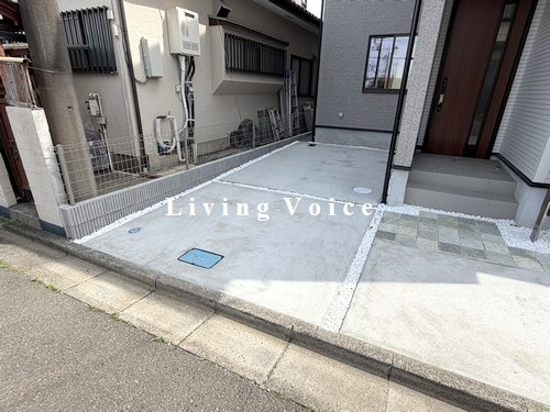 【居間・リビング】 | 【仲介手数料０円】相模原市南区下溝　新築一戸建て | 相模原市南区下溝　新築一戸建て