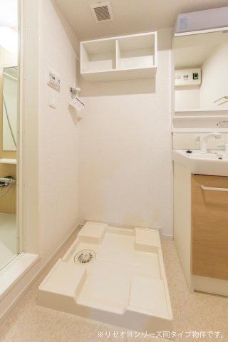 ＧＲＡＣＥ　永大の洗面所|ゆったりとスペースのある洗面所