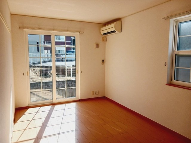 シュティルブリーゼ　ノイの内装|内装は落ち着いています