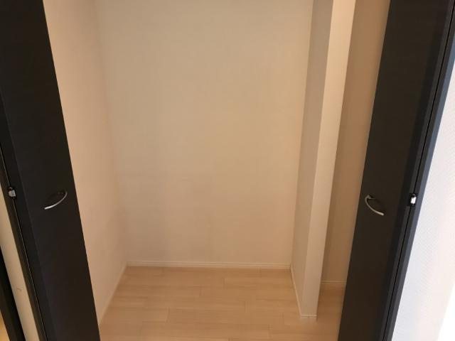 アレッサーノの収納|クローゼット