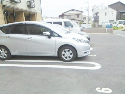 【駐車場】 | カサブランカ・ハウス
