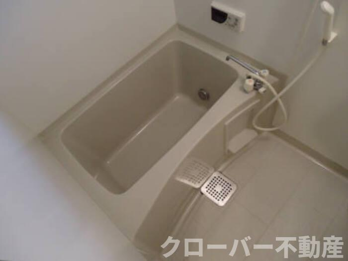 コンフォート ｲｰｽﾄの浴室|202(追焚き･浴室乾燥機付)