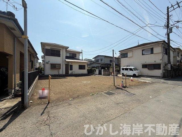 平塚市立野町　新築戸建　全２棟の外観|3月28日撮影　建築中　現地外観