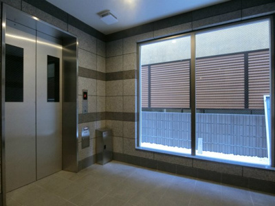 【エントランス】 | リブリ・神楽坂