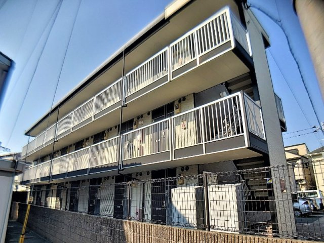 レオパレス博多駅東　小野田ビルの外観